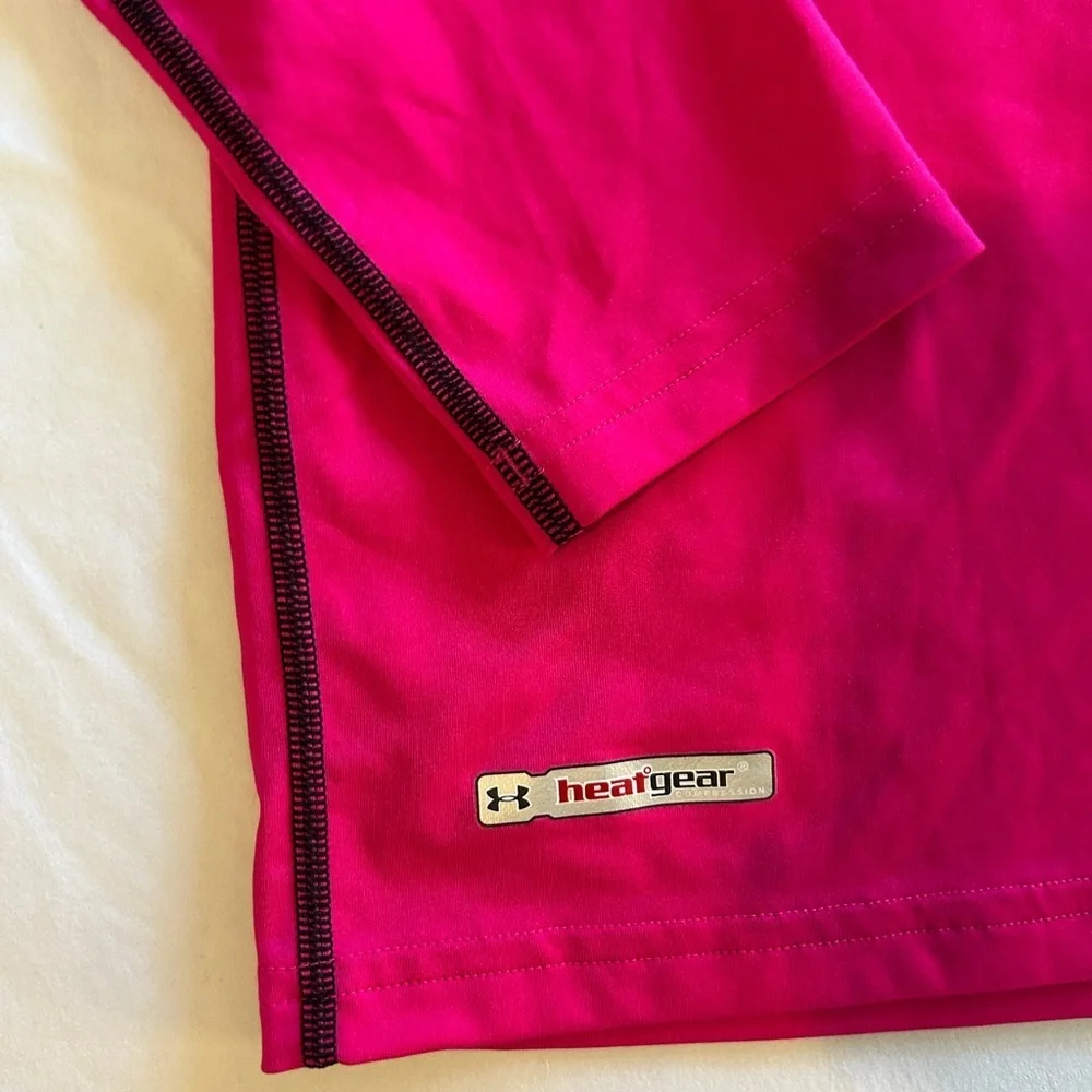 Under Armour Fuchsia Long Sleeve Top youth XL 0119